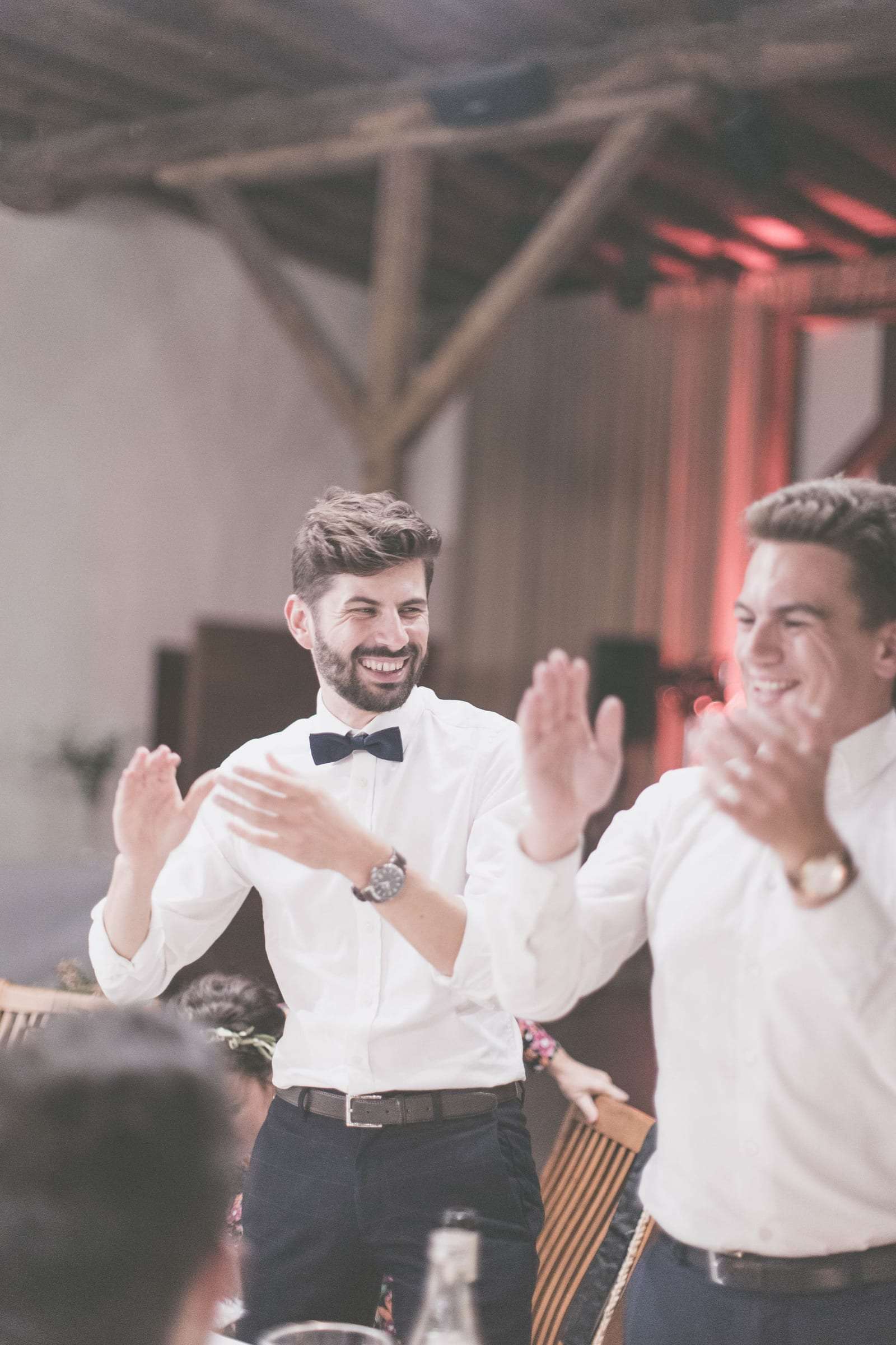 Les invités se lâchent sur la piste de danse